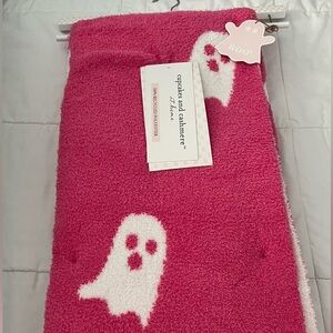 Viral Pink Ghost Blanket Cupcakes and Cashmere NWT